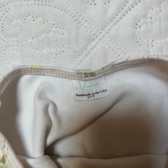 Vivie & Ash Bunny Print Top Size 2/3 - Picture 4 of 4